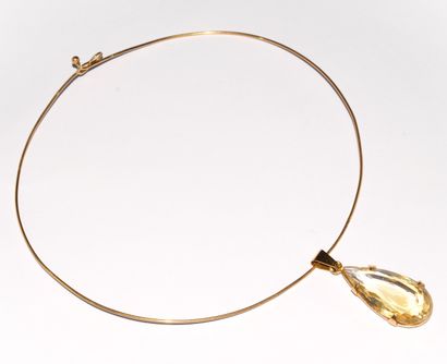COLLIER TORQUE en or jaune 18K (750°/°°),...