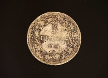PIECE en argent 900/°° de 5 francs Leopold...