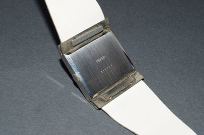 PIERRE CARDIN - MONTRE modèle PC103, d’inspiration...