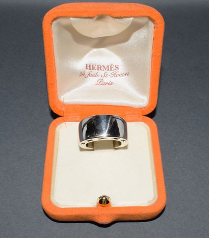 HERMES - BAGUE modèle «Clarté» en argent...