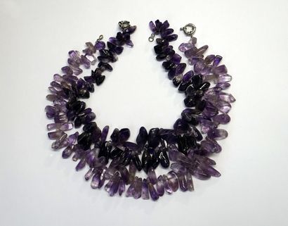 SET OF 2 NECKLACES with free-form amethyst...
