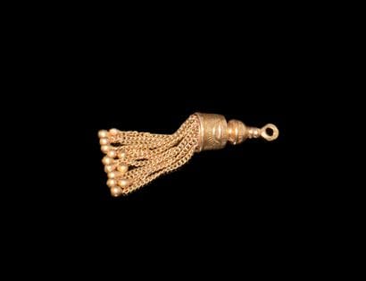 POMPON PENDANT in 18K (750/°°) yellow gold...