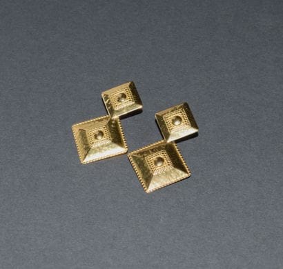 PAIR OF EARRINGS in 18K (750/°°) yellow gold...