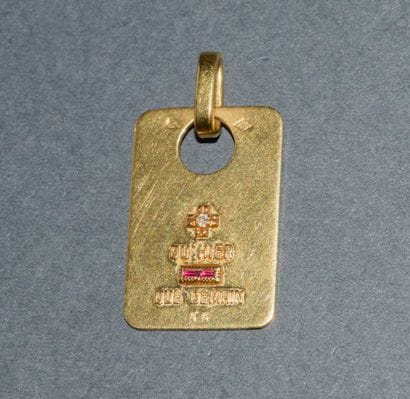 AUGIS MEDAL in 18K (750/°°) yellow gold with...