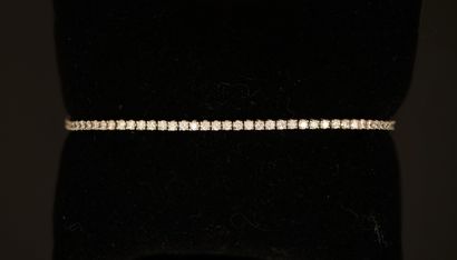 BRACELET line in 18k (750/°°) white gold...