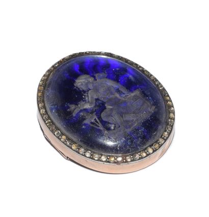 BROCHE en or jaune 18K (750°/°°) ornée d’une...