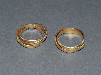 ENSEMBLE DE 2 ALLIANCES «3 ors» 18K (750/°°)....