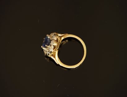 POMPADOUR RING in 18K (750/°°) yellow and...