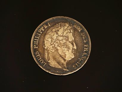 PIECE en argent 900/°° de 5 francs Louis...