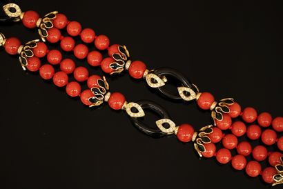 IMPORTANT CRAVATE NECKLACE in 18k (750/°°)...