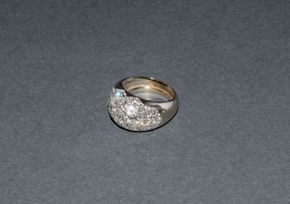 IMPOSSIVE JONC RING in 18K (750/°°) white...