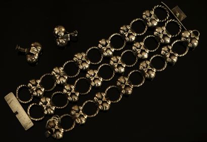 SET in silver min 800/°° consisting of 2...