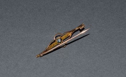9K (585/°°) yellow gold BARRETTE BROCH with...