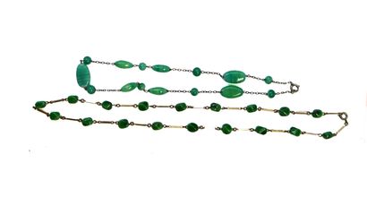 SET of 2 NECKLACES, one in silver min 800/°°...