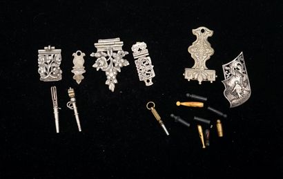 SET in silver min 800/°° comprising 4 LOCKET...
