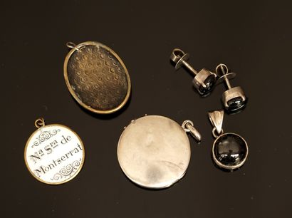 Silver-plated or gilded metal SET comprising...