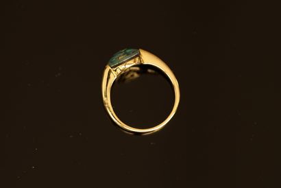 RING in 925/°° gold-plated silver centered...