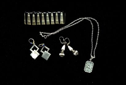 SET of Art Deco style jewelry in silver-plated...