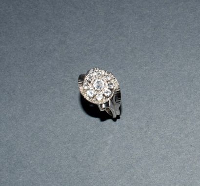 BAGUE TOURBILLON en or blanc 18K (750/°°)...