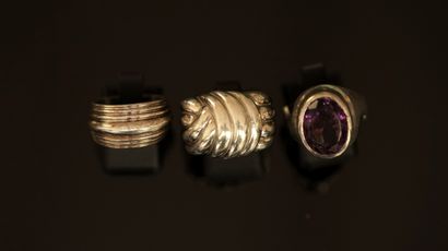 SET OF 3 RINGS in 925/°° silver, 1 gadrooned,...