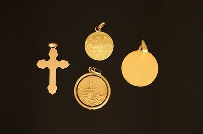 18K (750/°°) yellow gold SET including 3...