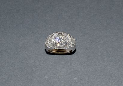 IMPOSSIVE JONC RING in 18K (750/°°) white...