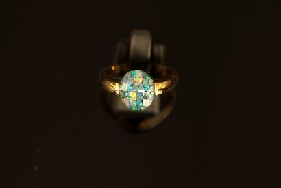 RING in 925/°° gold-plated silver centered...