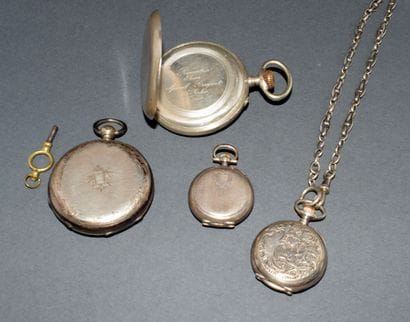 SET OF steel and plated watches to restore,...