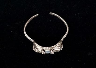 Rigid open silver BRACELET min 800/°° decorated...