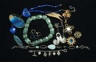 FANTAISIE - Silver-plated or gilded metal...