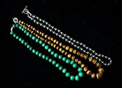 SET of 3 NECKLACES, 1 in malachite, 1 in...