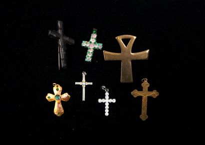 RELIGIOSA - SET of metal and composite CROSSES,...