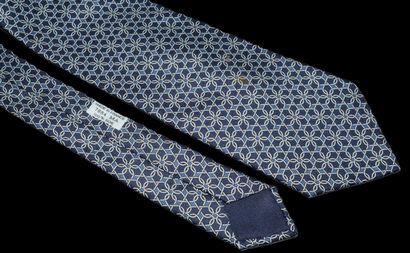 HERMES - CRAVATE AND ITS POCKET, signed,...