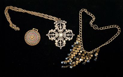 FANTAISIE - SET in patinated metal comprising...