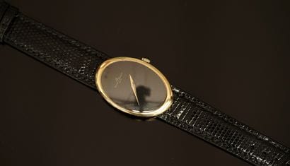 BAUME & MERCIER - BRACELET WATCH in 18K (750/°°)...