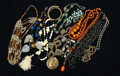 FANTAISIE - SET of ethnic-style jewelry in...