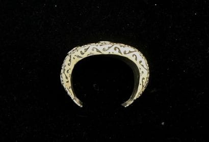 Wide rigid open cuff BRACELET in silver-plated...