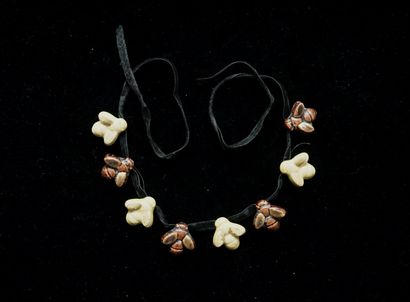 COLLAR velvet cord embellished with small...