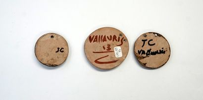 Ensemble 3 pendentifs circulaires en terre...