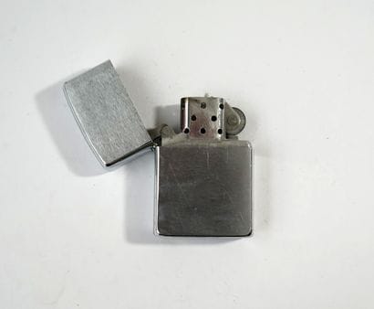 ZIPPO briquet en métal chromé classique,...