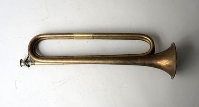 Clairon en cuivre. 46cm