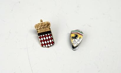 FERRARI - bouton de col ou manchette en argent...