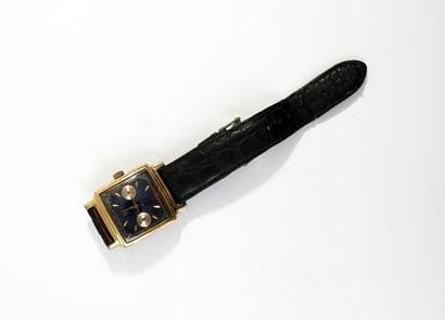 LIP - Montre bracelet en métal doré, cadran...