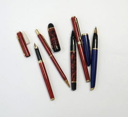 Ensemble comprenant 2 stylos bille Watermann...