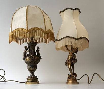 Ensemble de 2 lampes en bronze et métal doré,...