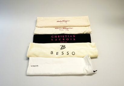 ENSEMBLE de 5 dustbag (pochons) comprenant...