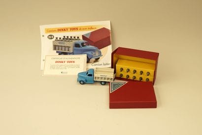 DINKY TOYS - Editions ATLAS
STUDEBAKER LAITIER...