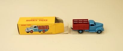 DINKY TOYS - Editions ATLAS
STUDEBAKER MARAICHER...
