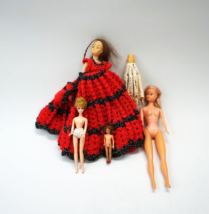 Set of 4 mannequin dolls (Mattel and American...