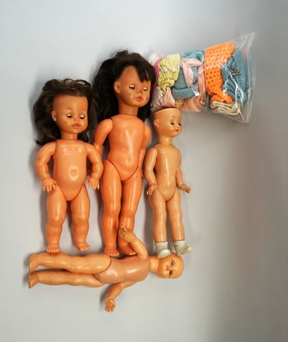 Set includes 4 unbranded dolls (2 without...